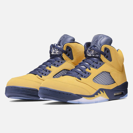 JORDAN RETRO 5 COLLAGE MICHIGAN