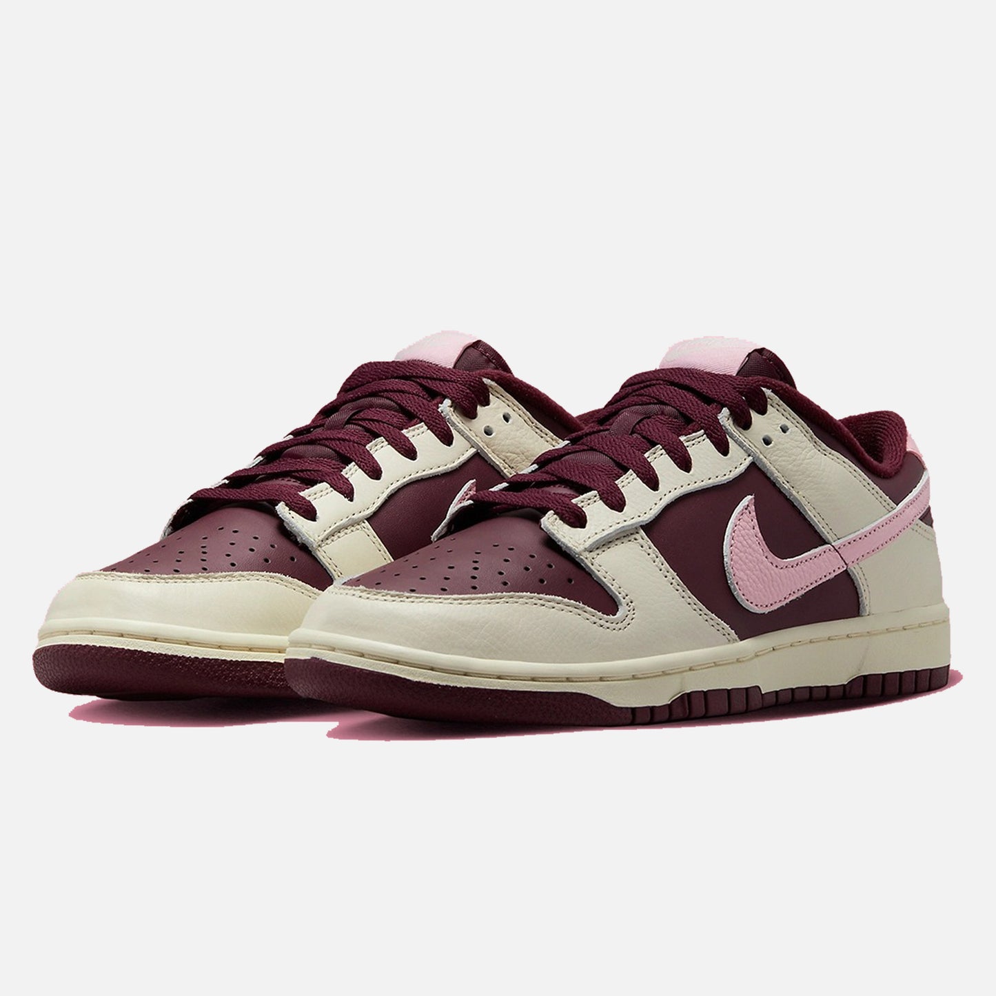 NIKE DUNK LOW VALENTIN’S DAY