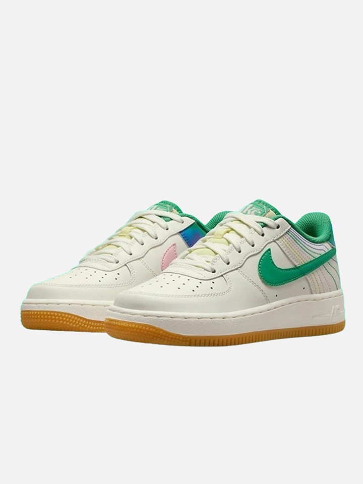 AIR FORCE ONE HEEL STITCHING
