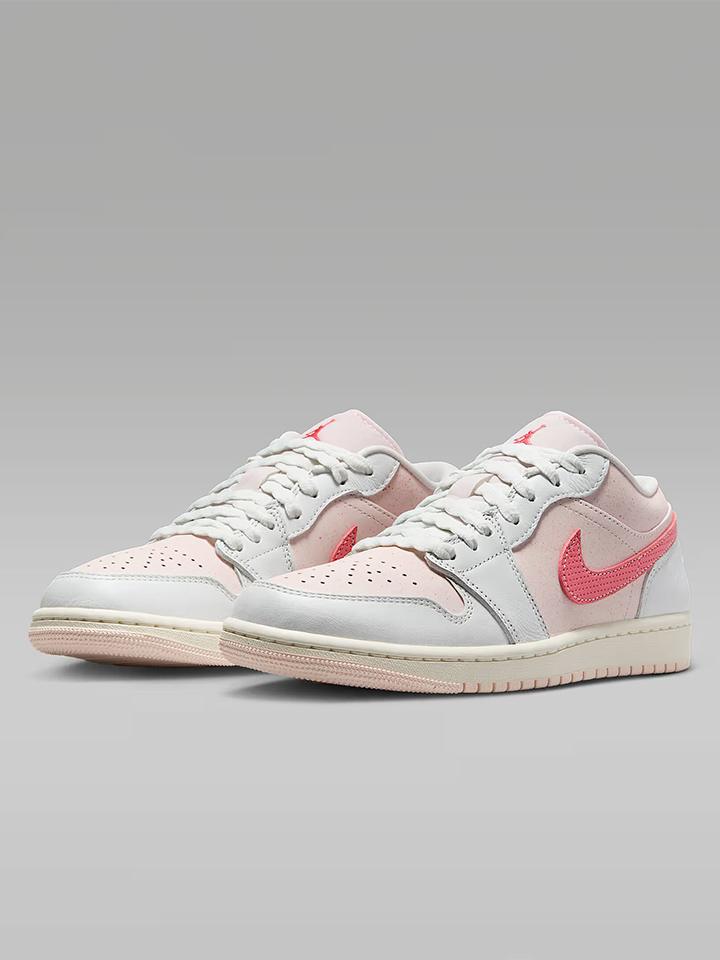 WMNS AIR JORDAN 1 LOW ROSE QUARTZ