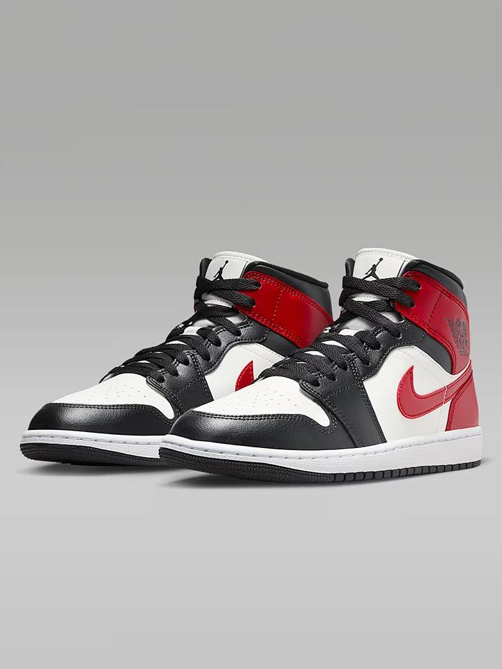 WMNS AIR JORDAN 1 MID BLACK TOE