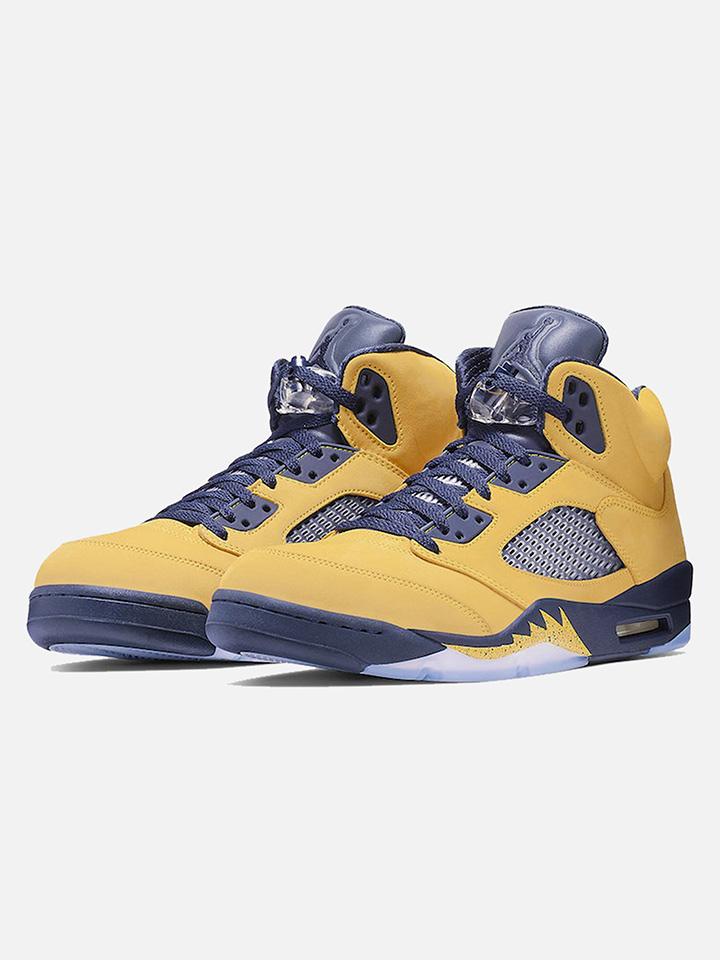 JORDAN RETRO 5 COLLAGE MICHIGAN