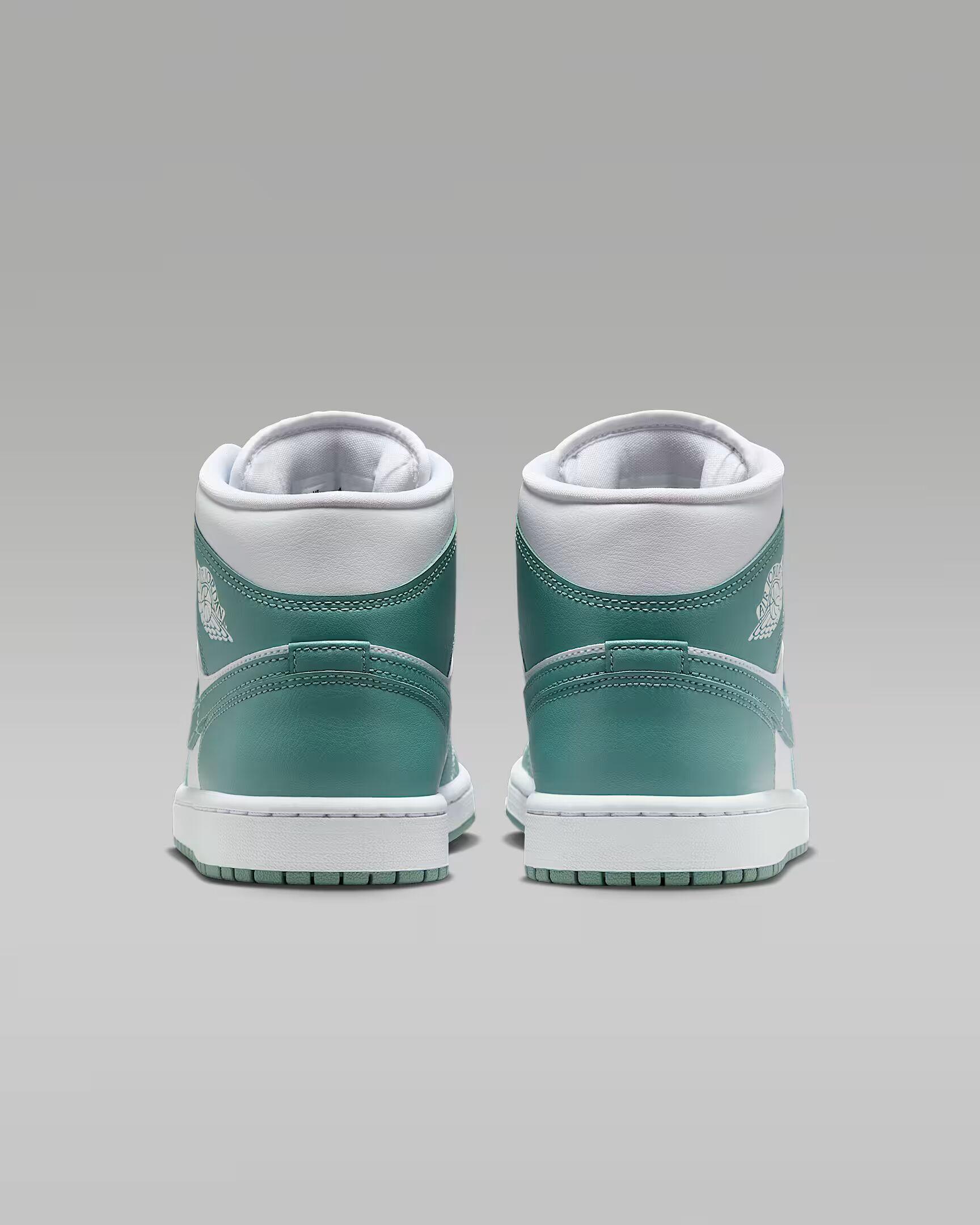 WMNS+AIR+JORDAN+1+MID (5)_converted