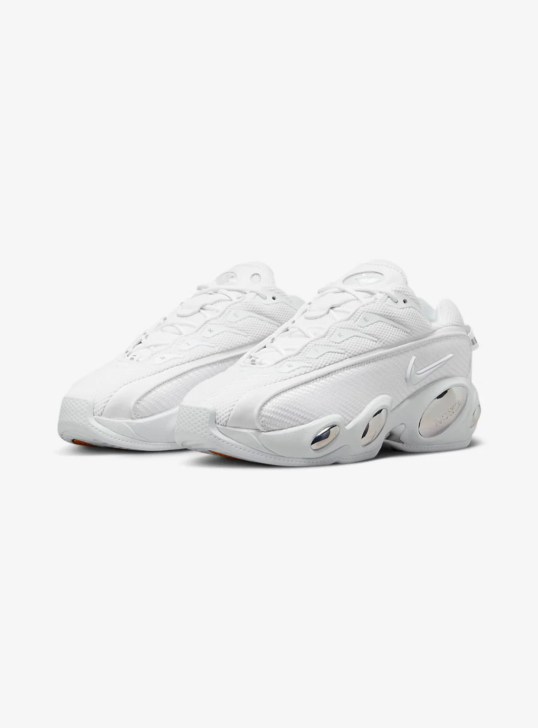 DRAKE NOCTA X NIKE GLIDE WHITE CHROME