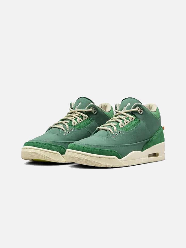 JORDAN RETRO 4 X NINA CHANEL ABNEY