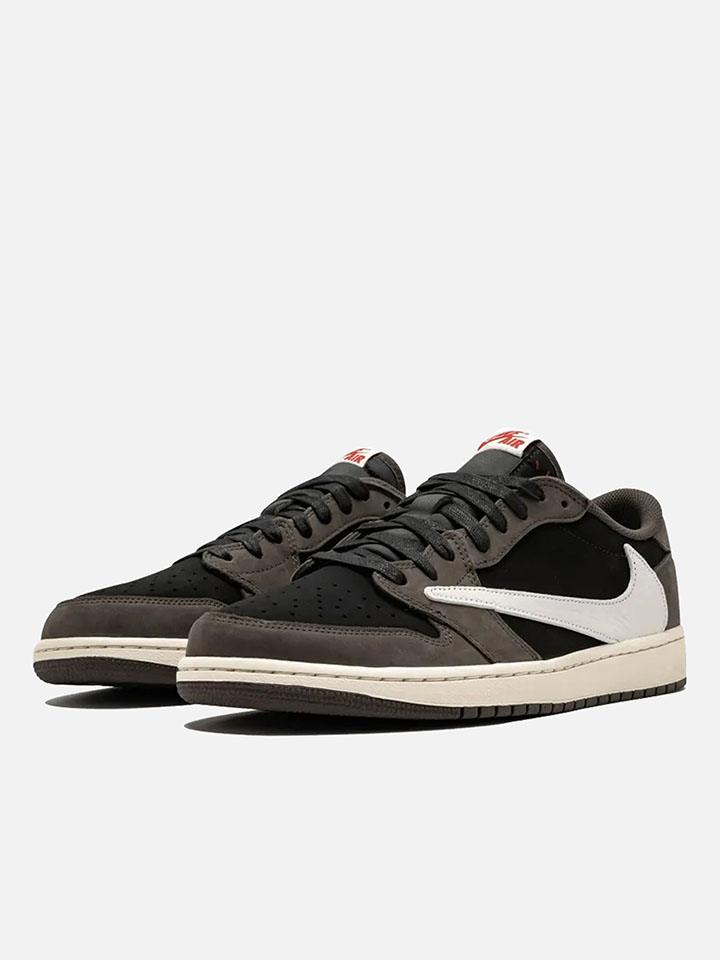 TRAVIS SCOTT X JORDAN RETRO 1 LOW MOCHA