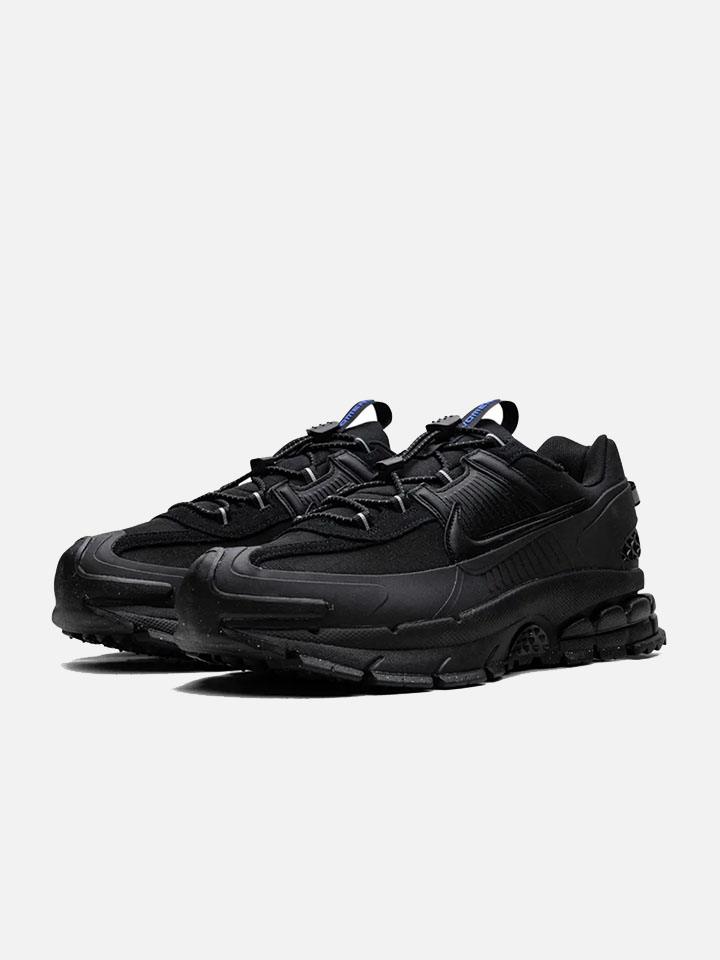 NIKE ZOOM VOMERO ROAM TRIPLE BLACK