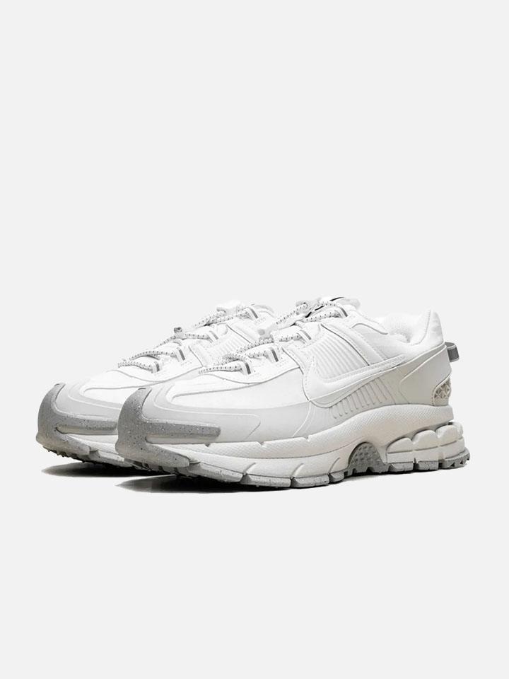 NIKE ZOOM VOMERO ROAM SUMMIT WHITE