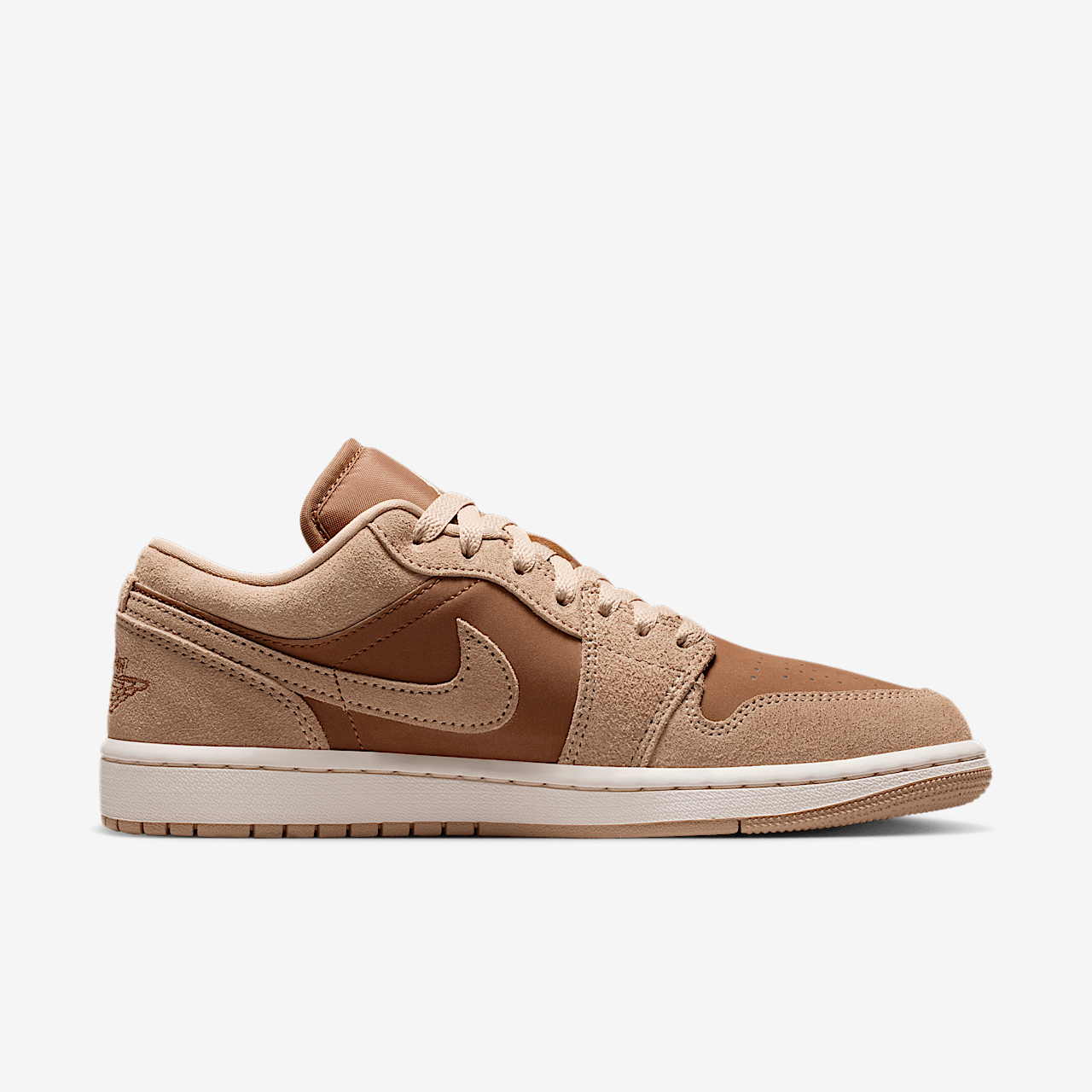 NIKE_DC0774-205_03