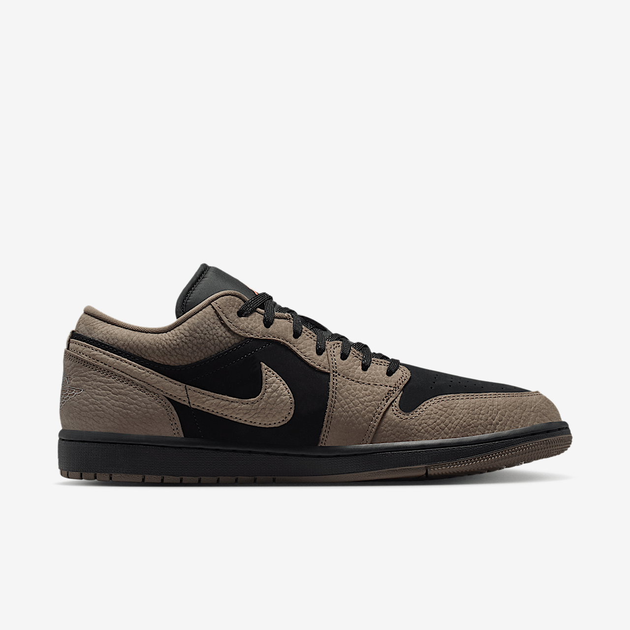 NIKE_IB7109-005_03